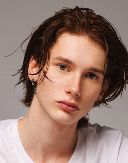 3-yuri-keln-main-book