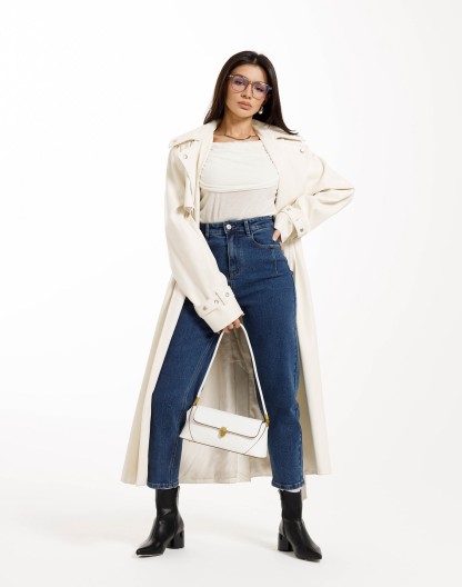 large-1734687130-c3682b0436353d8c43a2890f7a4e3364